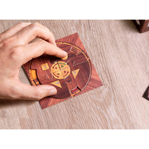 ESCAPE ROOM PUZZLE ADVENTURES: FORSKARENS HEMLIGHET - RUOTSI