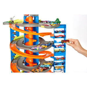 HOT WHEELS CITY MEGA GARAGE PARKKITALO