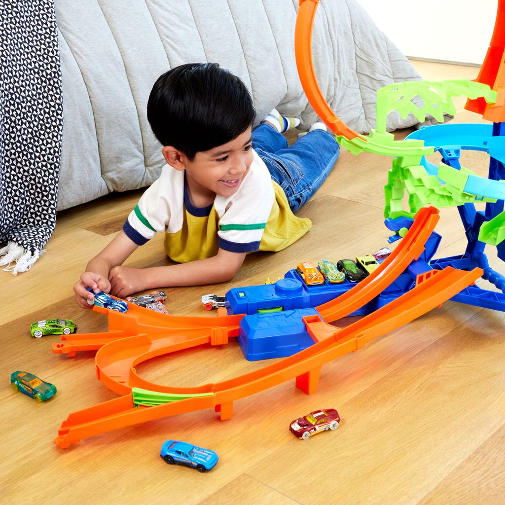 HOT WHEELS STUNT TRACKS MID-AIR CRASH AUTORATA