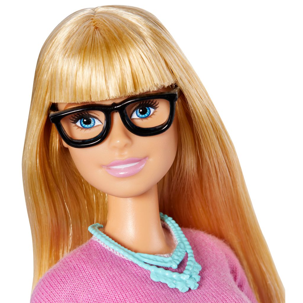 OPETTAJA BARBIE