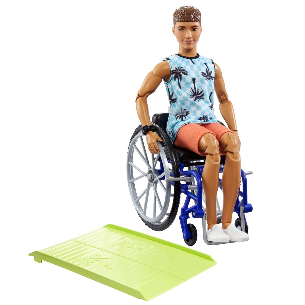 KEN NUKKE JA PYÖRÄTUOLI
